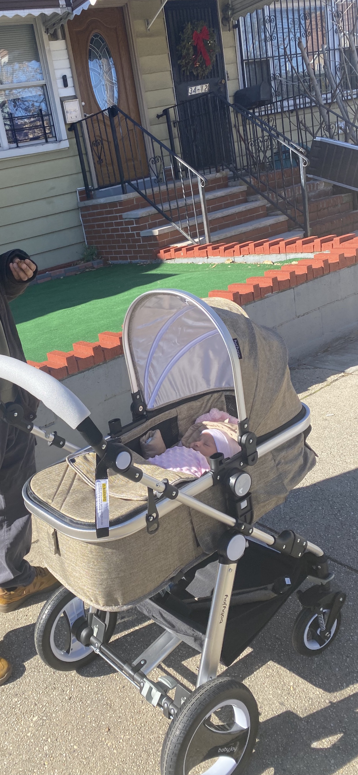 Babyjoy brand newborn to toddler stroller image indicator(3)