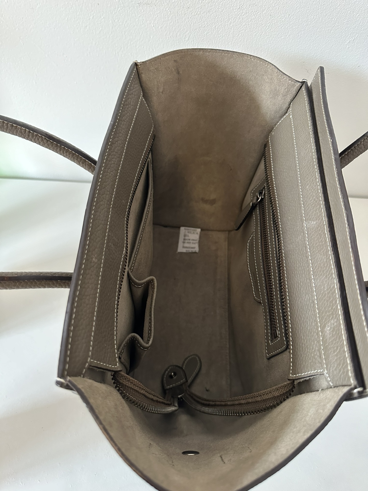 CELINE MICRO LUGGAGE HANDBAG IN DRUMMED CALFSKIN - photo 3