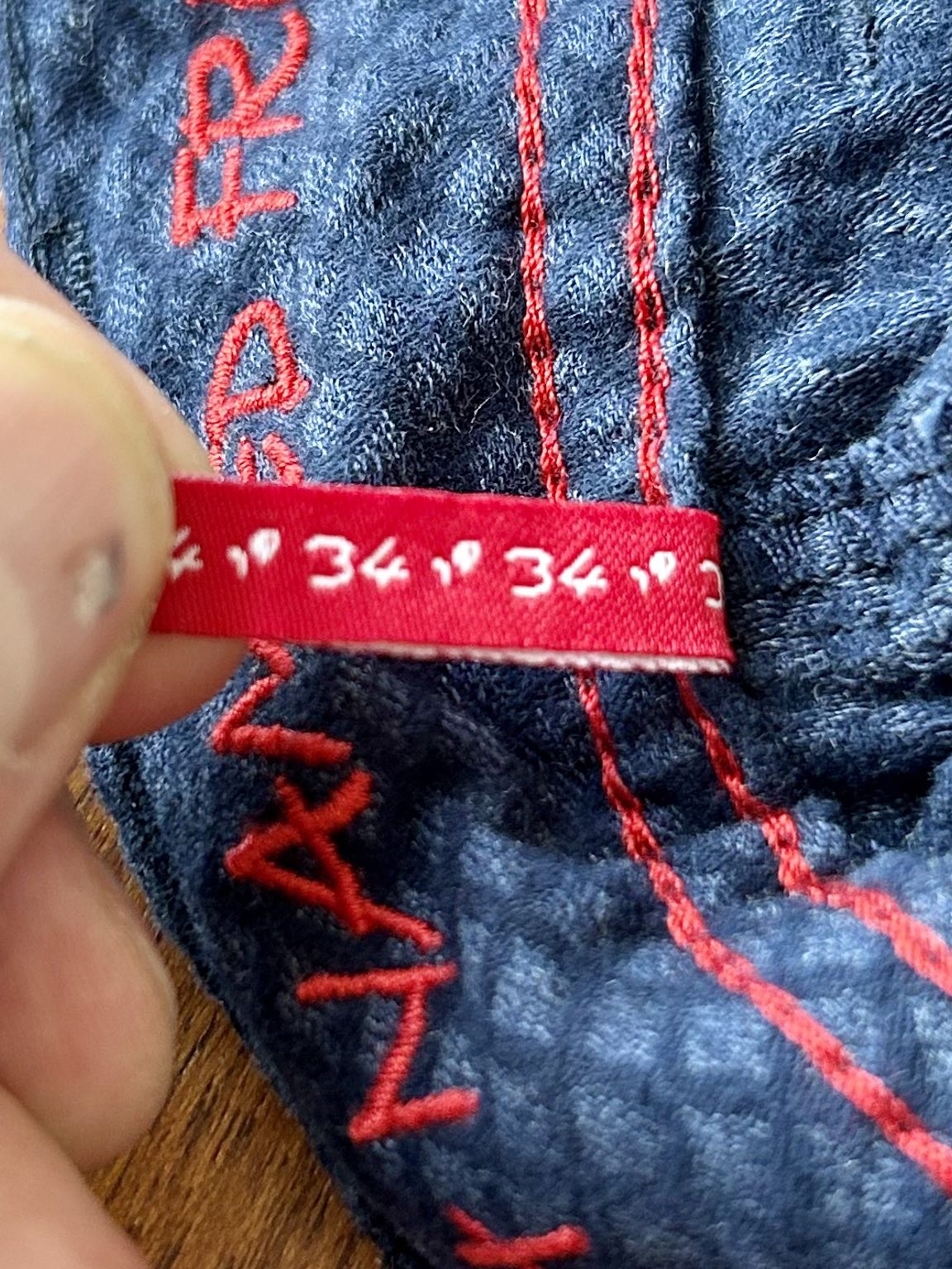 Men’s casual pant image indicator(6)