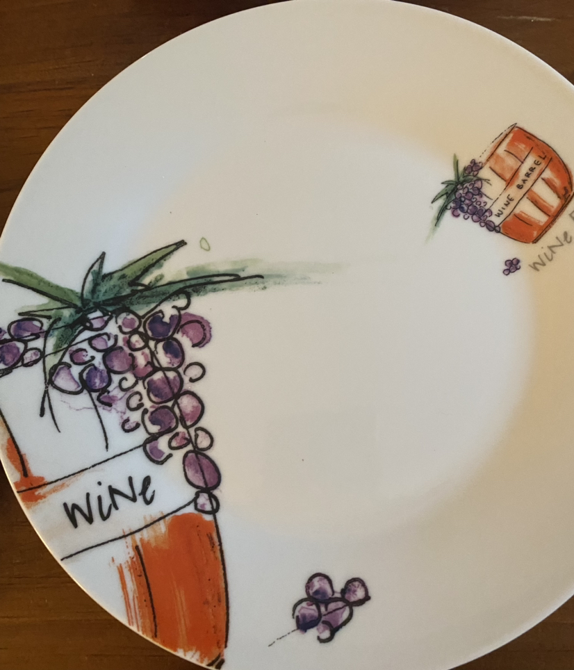 Cocktail party plates, set of 6. Like new image indicator(6)