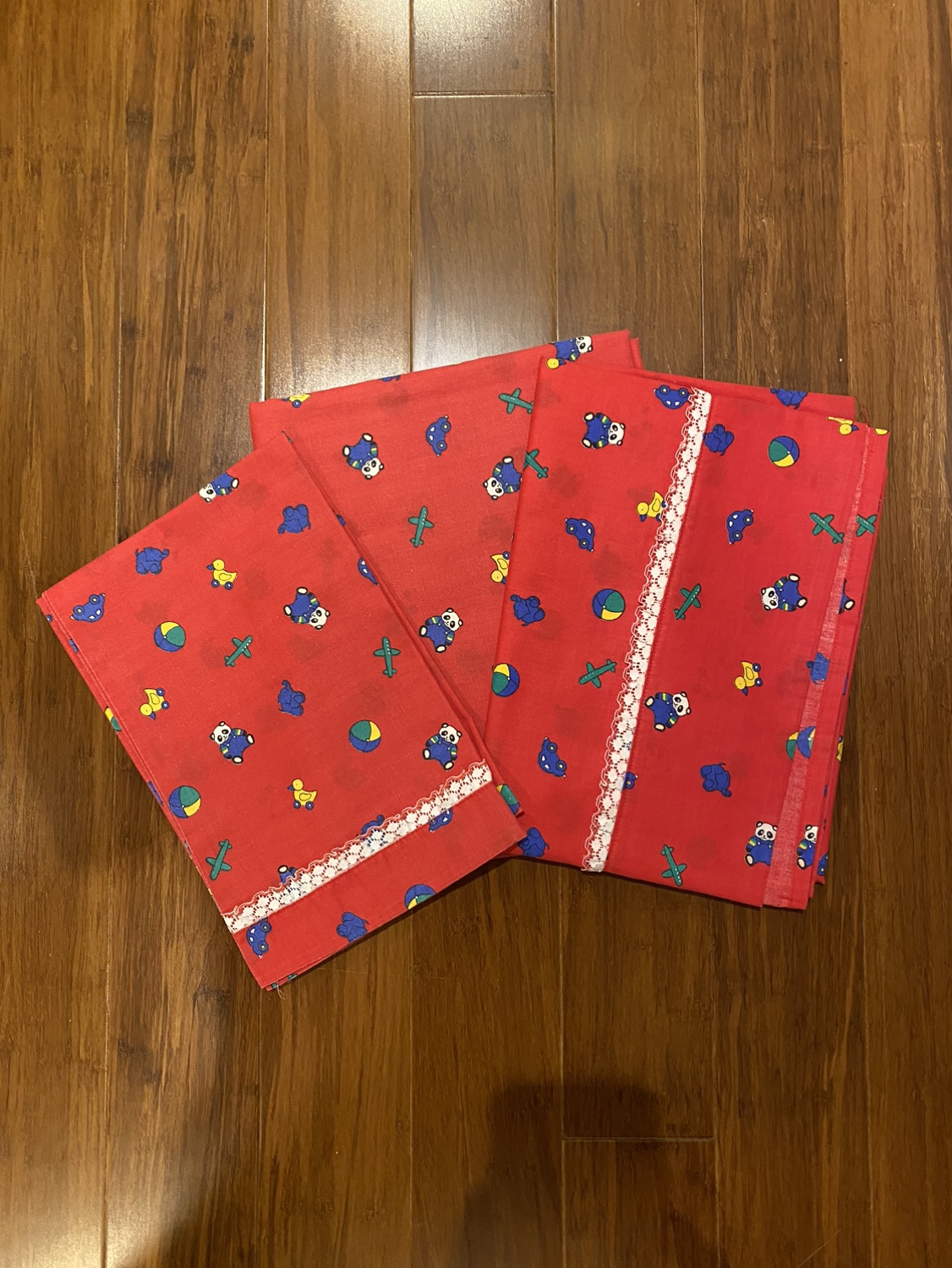 9 Pc Crib Bedding & Curtains image indicator(4)