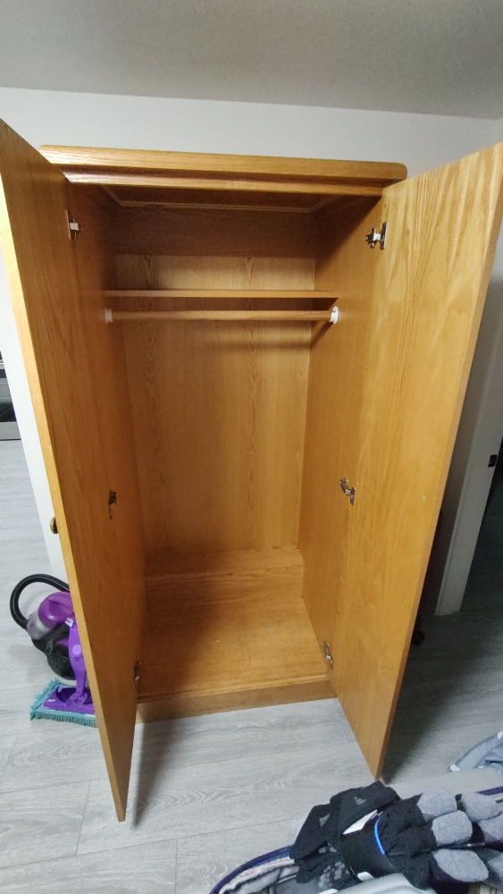 wardrobe / armoire - photo 2
