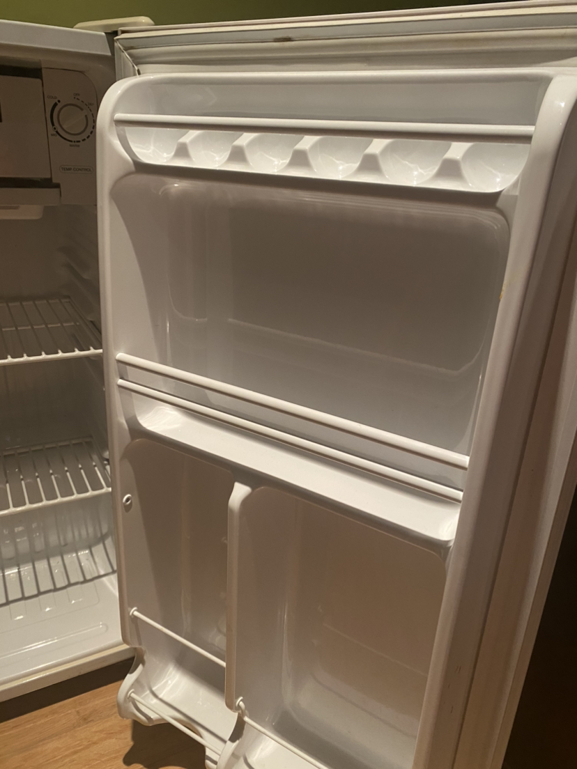 Mini fridge Diplomat - photo 3