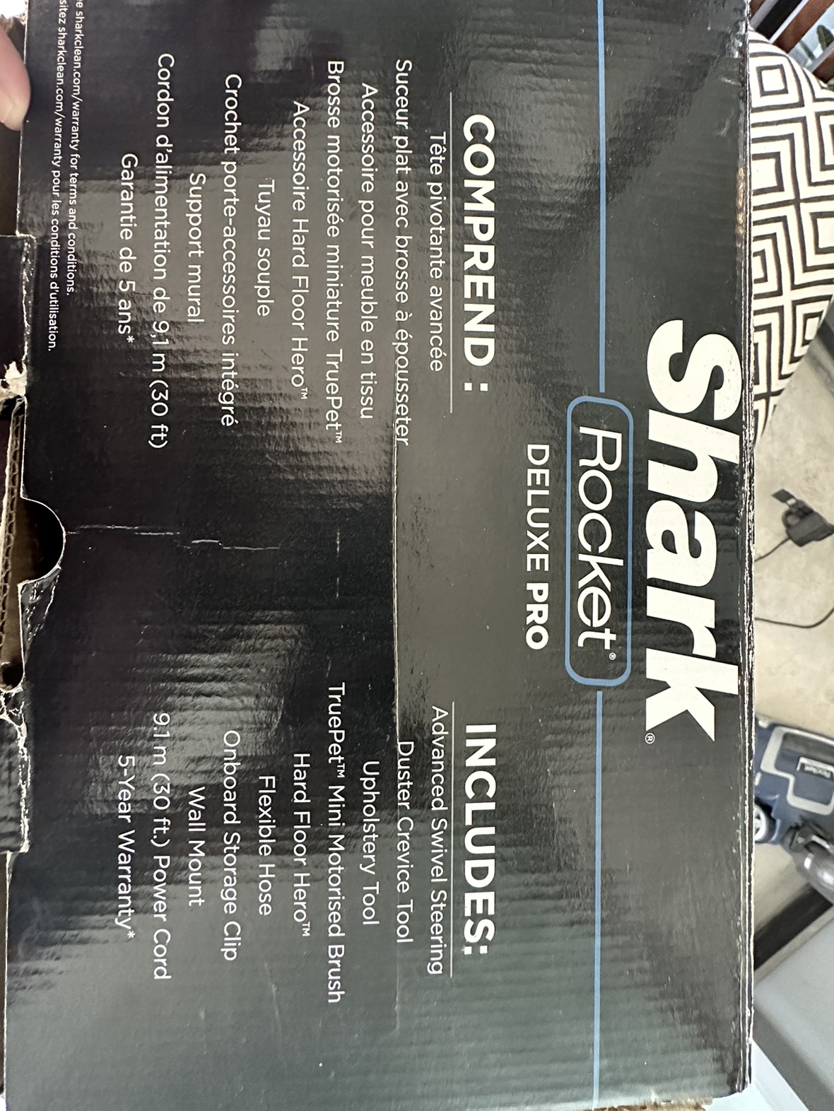 Corded vacuum cleaner (Shark brand) - photo 2