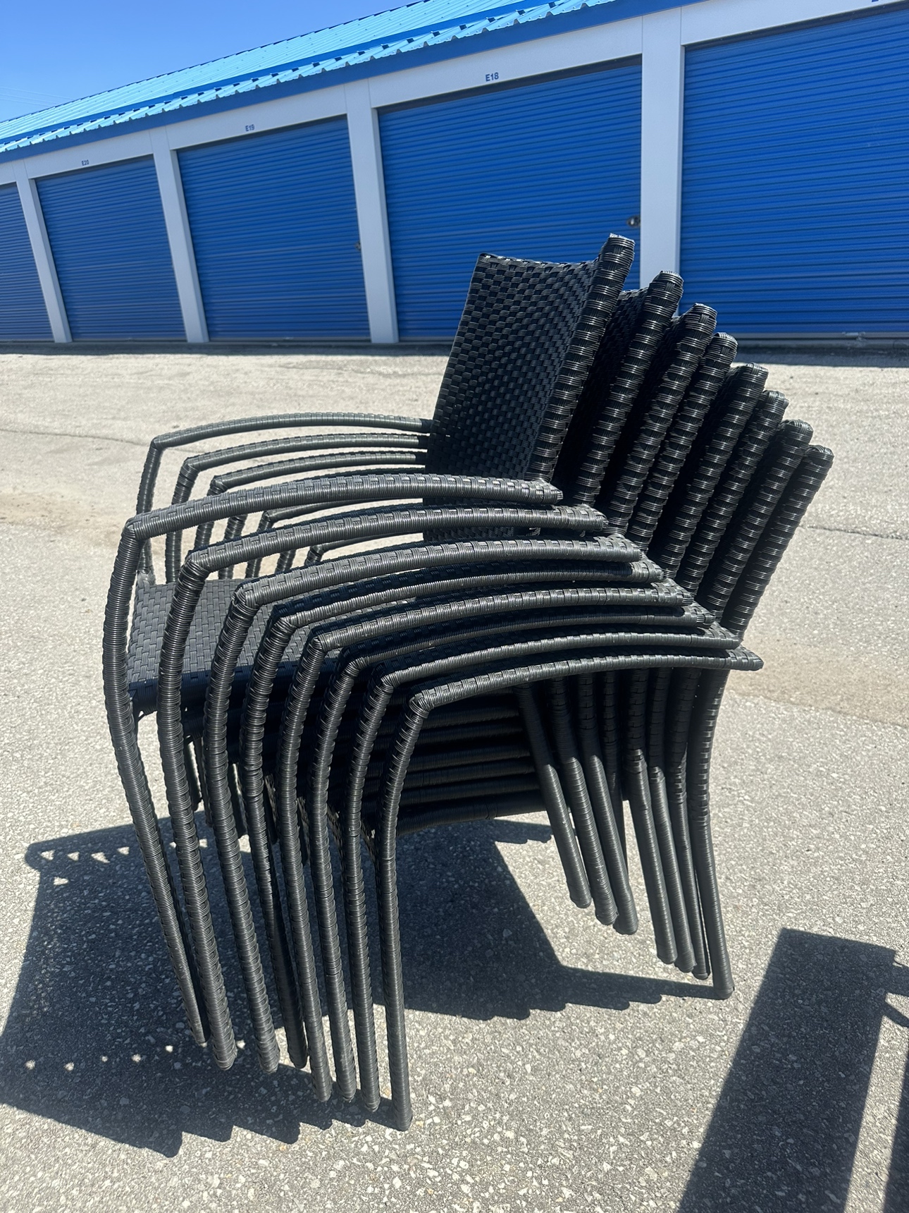 Patio chairs - photo 2