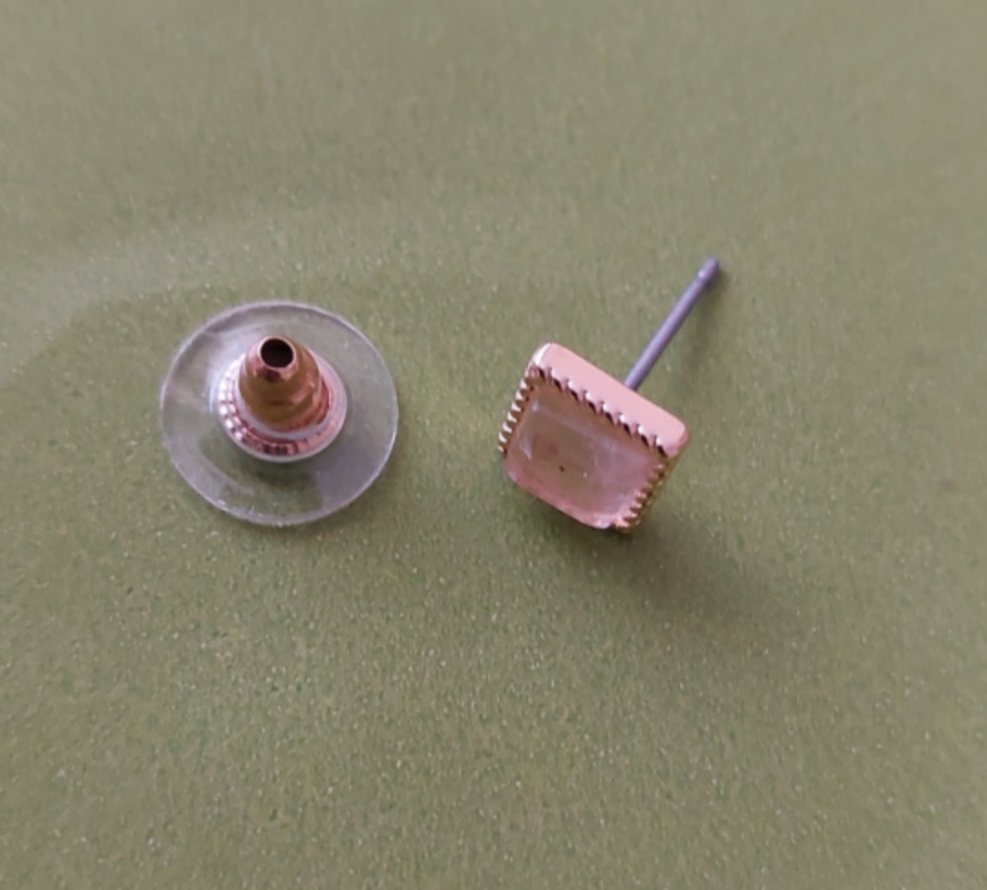 Reitmans Pink Studs 🧡 image indicator(5)