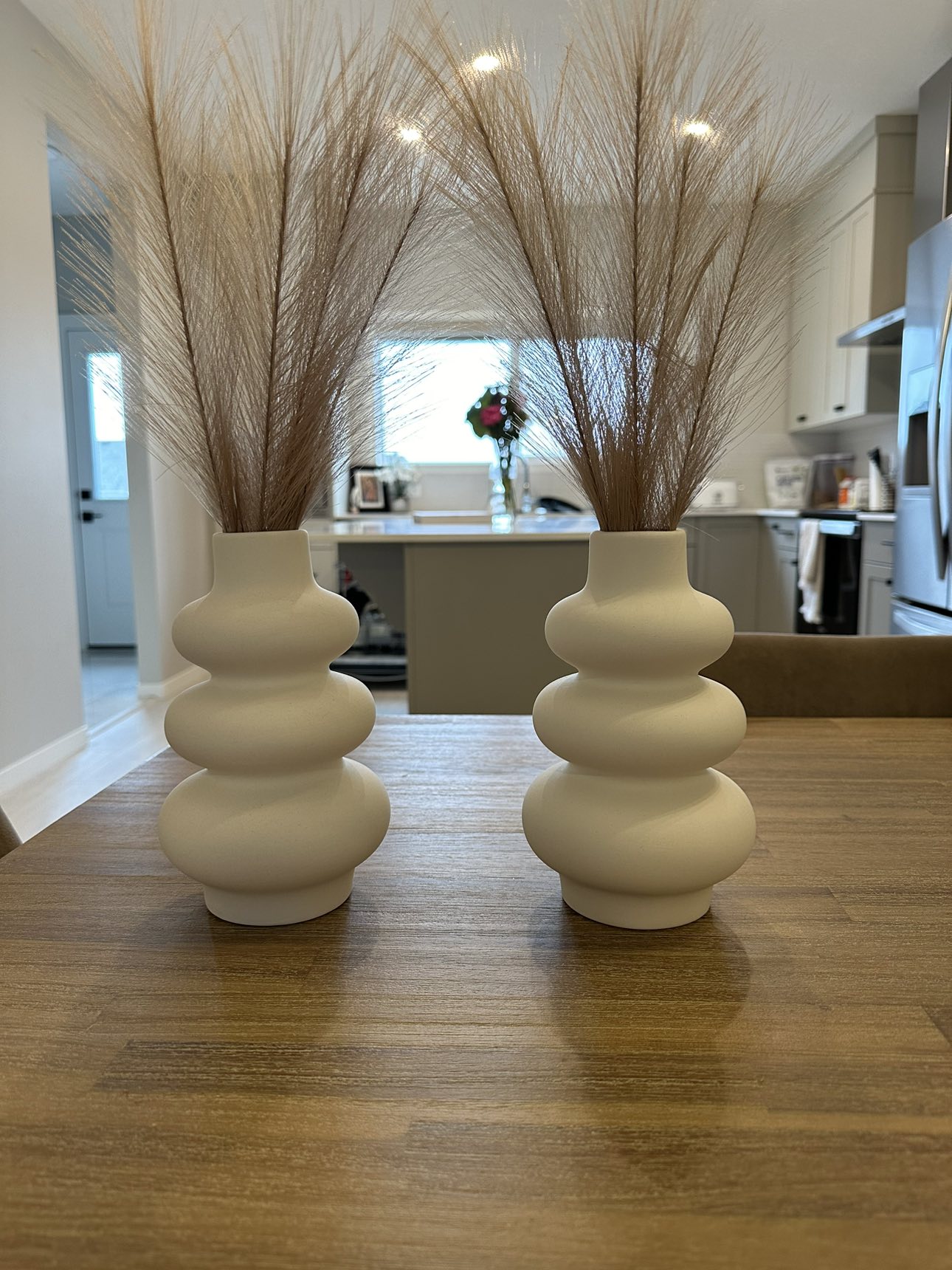 2 Ceramic Vases for modern home decor with Pampas