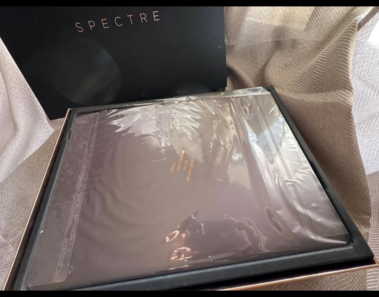 Hp Spectre Laptop X360 Convertible With A Pen Limited Edition❤️