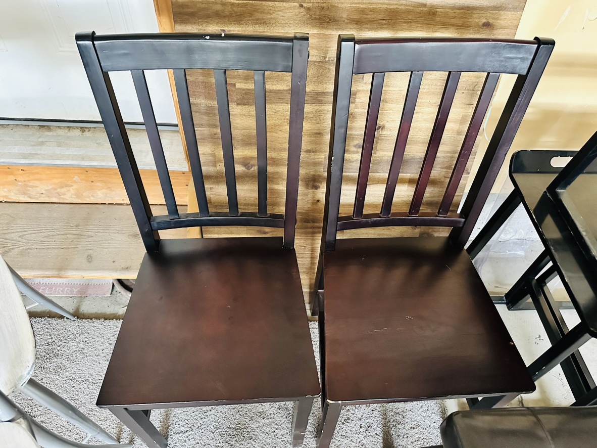 Chairs stools and bar stools *MOVING MUST GO* - photo 3