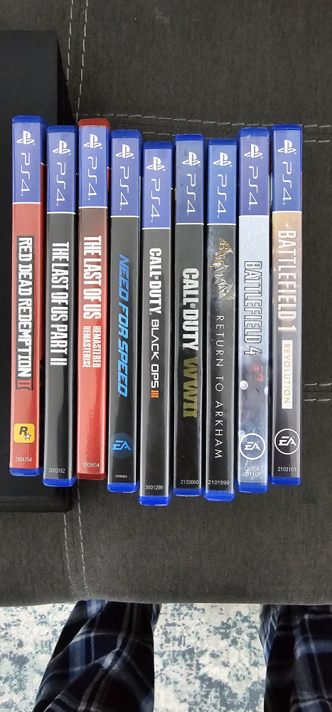 ps4 pro 1tb bundle - photo 3