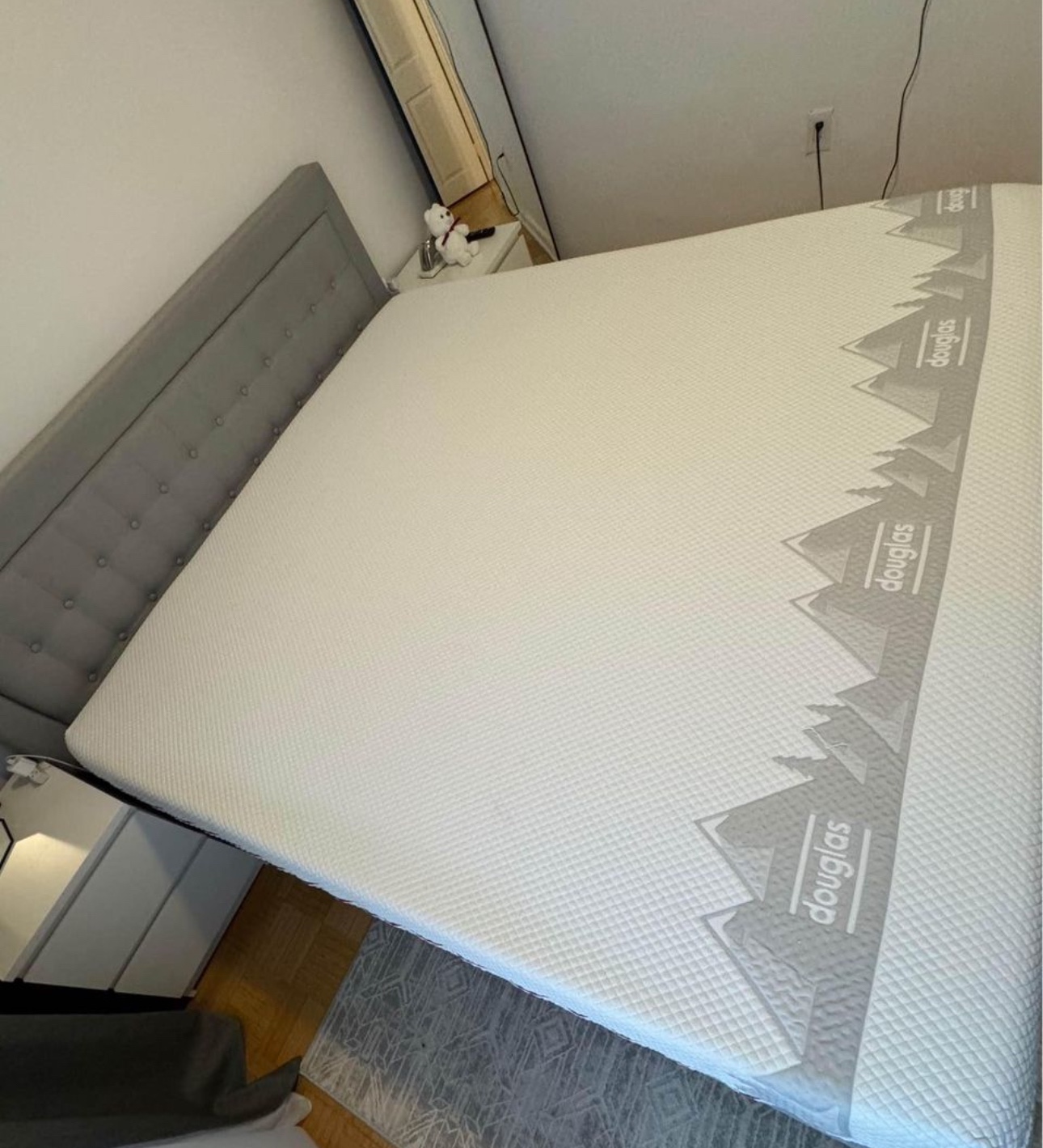 ‼️MOVING SALE Gray stand bed frame (king) - photo 4