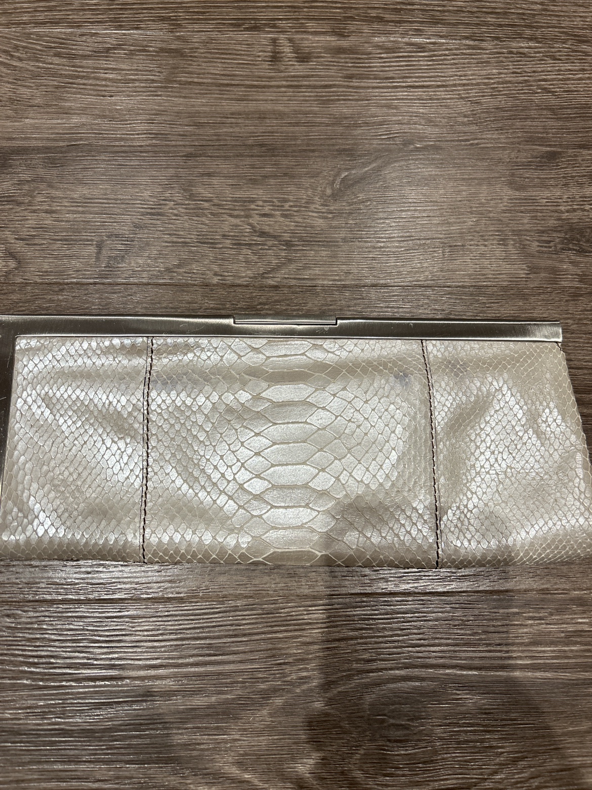 Calvin Klein Iridescent Clutch - photo 2