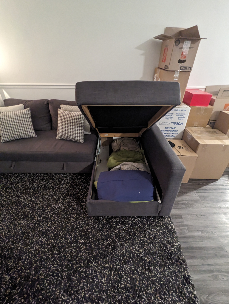 Pull out couch available. - photo 5