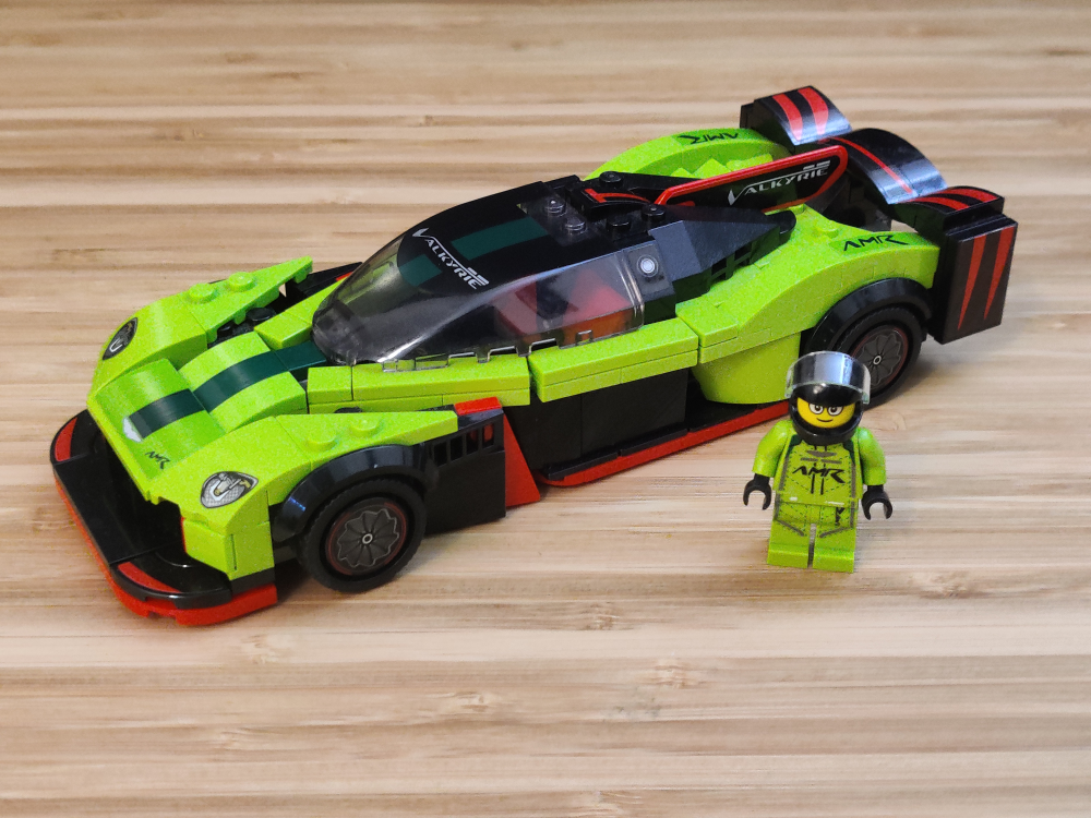 Lego Aston Martin Valkyrie Speed Champions | 76910 thumbnail