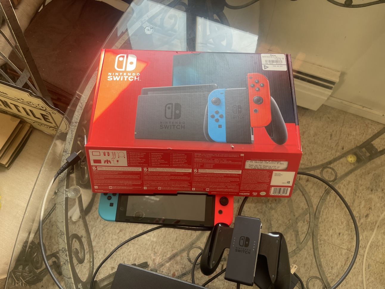 Nintendo Switch - photo 3