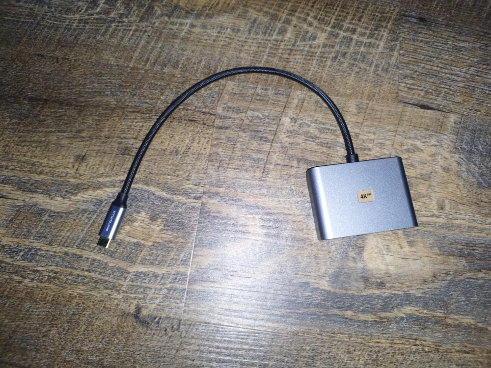 monitors and accessories - photo 3