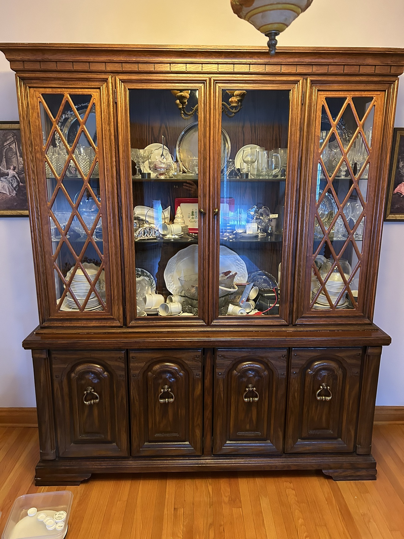 Display cabinet