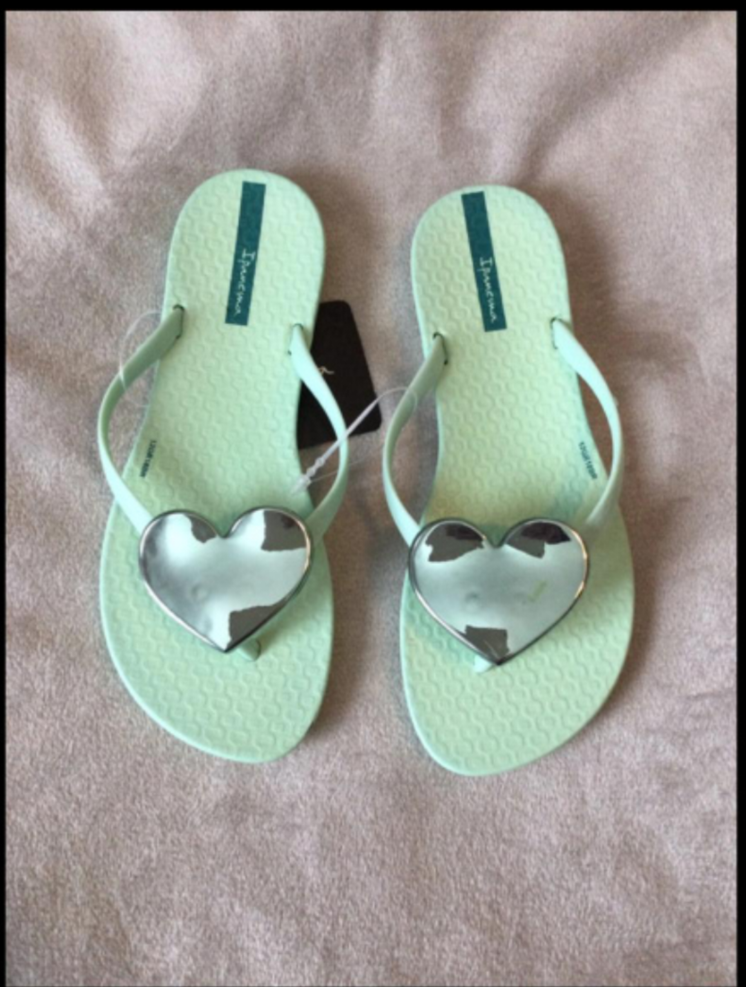 Ipanema Girl Flip Flops Size: 2/3 image indicator(4)
