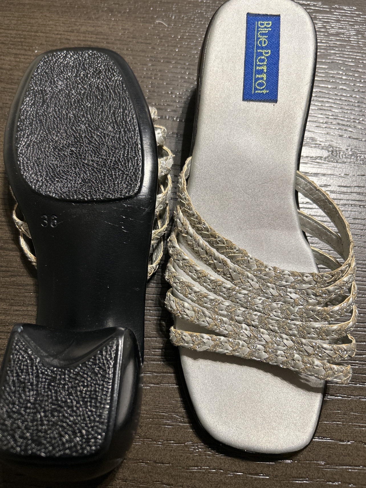 Ladies sandals image indicator(2)