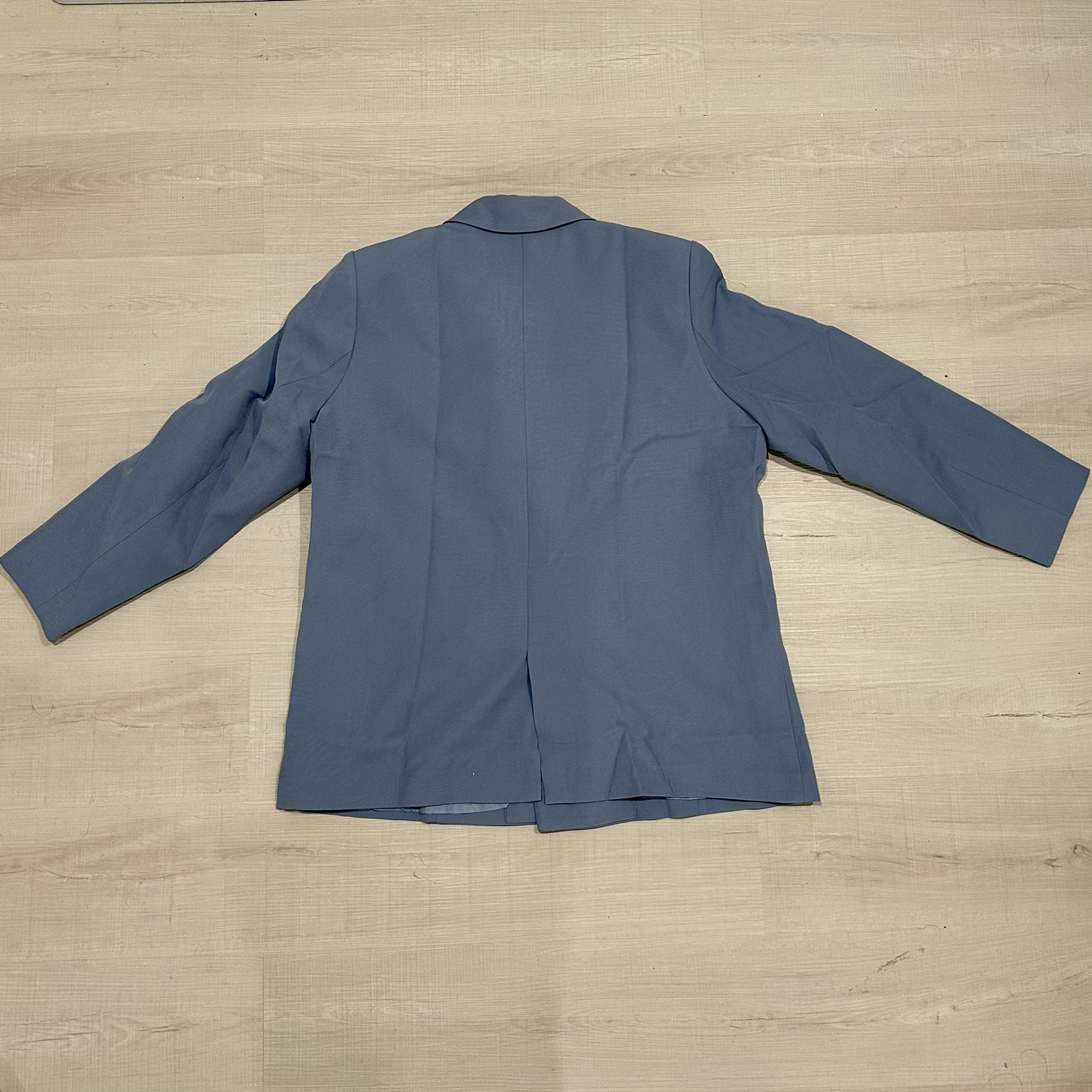 Oversize blue blazer image indicator(2)