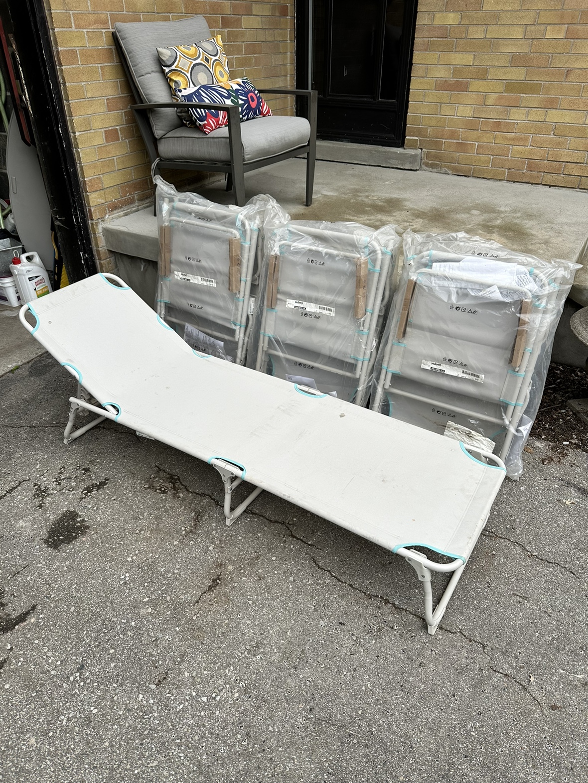 Ikea Hamo Chaise Lounge Chairs thumbnail