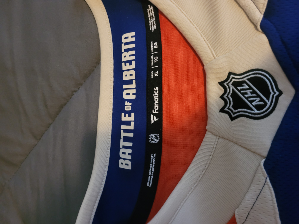 Oilers McDavid Heritage Classic Jersey - photo 3