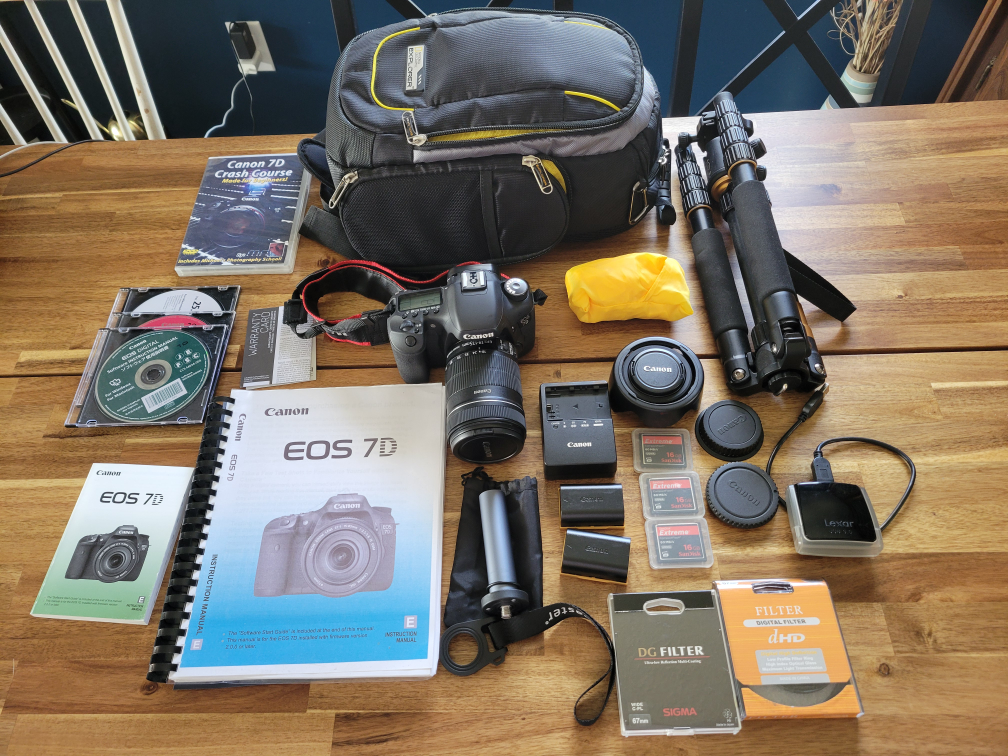 Canon 7D Camera and Kit
