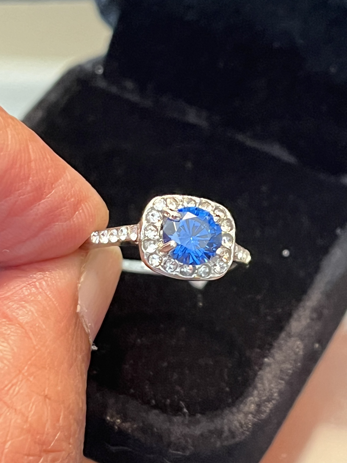 Gorgeous silver filled, gold plated zirconia ring - photo 4