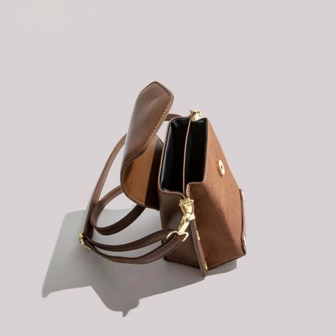Brand New Small Crossbody Purse for Phone & Keys 5.5*3.5*7 inch - photo 2