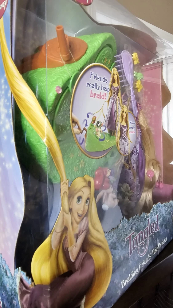 Tangeled Rapunzel collectable doll image indicator(4)
