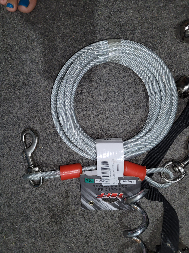 Heavy duty tie out cable thumbnail
