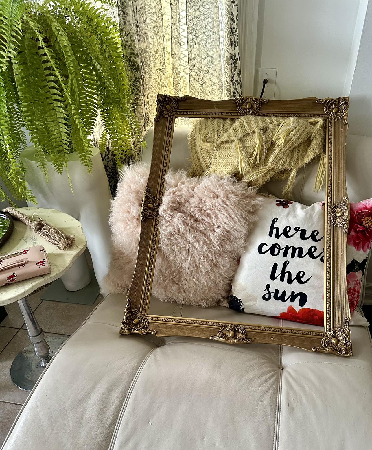 Beautiful Golden Large Vintage Frame thumbnail