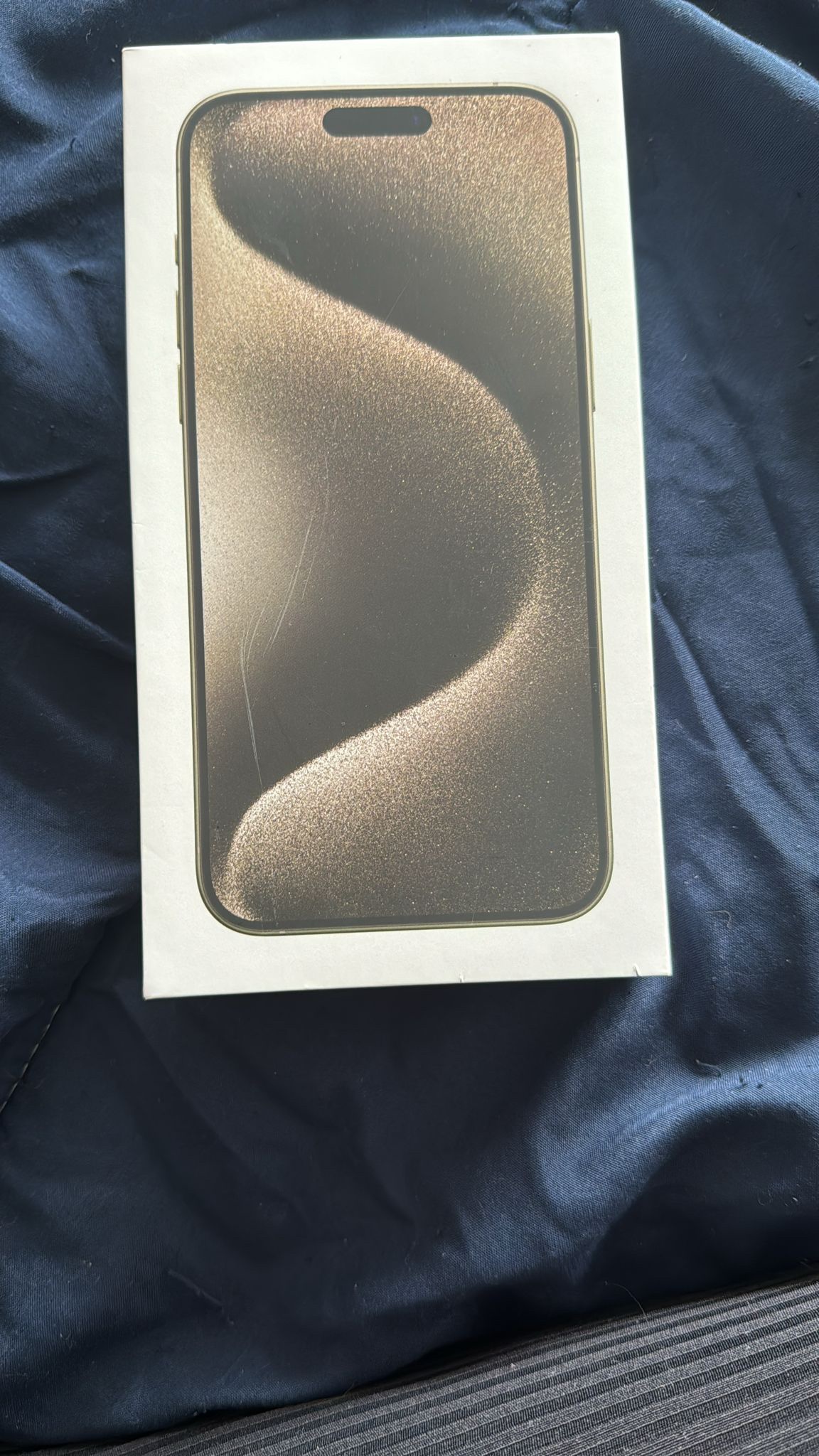 IPHONE 15 PRO MAX 256 MINT CONDITION NATURAL TITANIUM