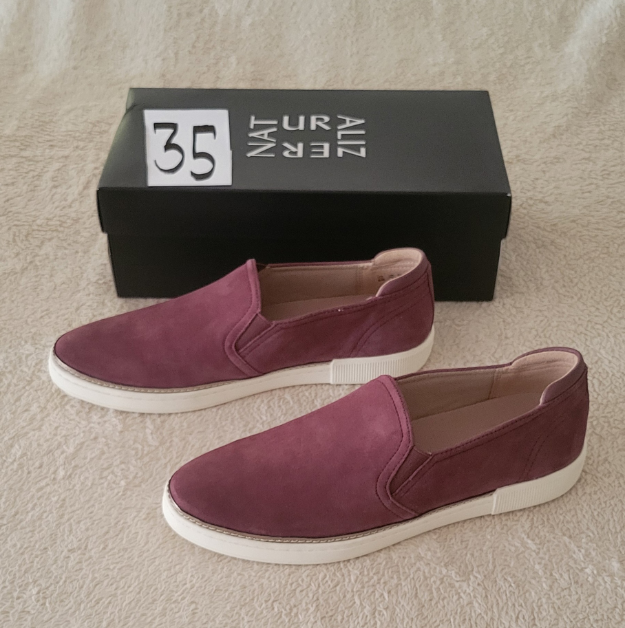 Naturalizer Women's Comfortable Shoes image indicator(2)