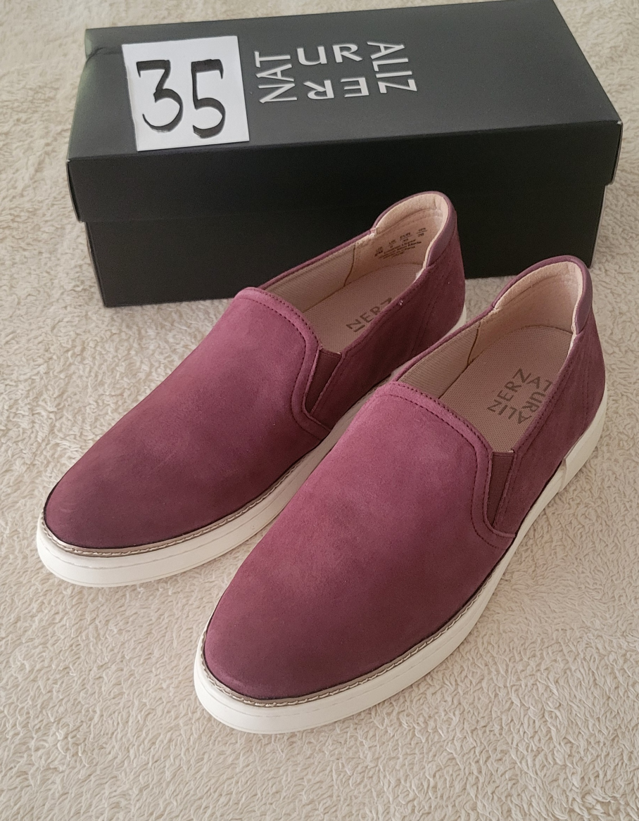 Naturalizer Women's Comfortable Shoes image indicator(5)