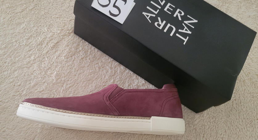 Naturalizer Women's Comfortable Shoes image indicator(7)