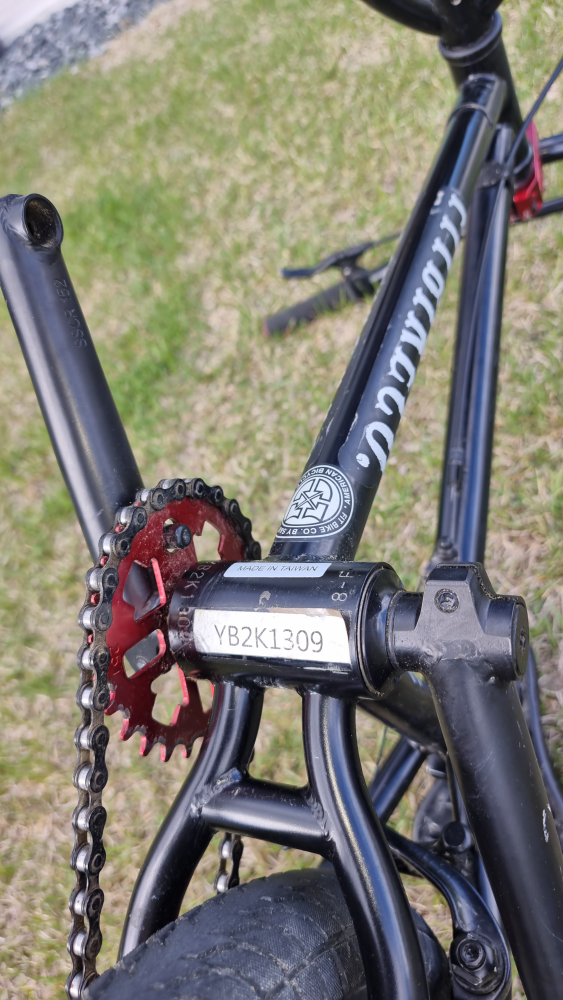 Fitbikeco 18 inch BMX with accessories - photo 5