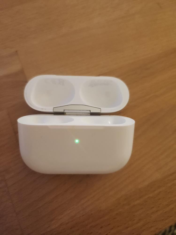 airpods pro 2 case - photo 2