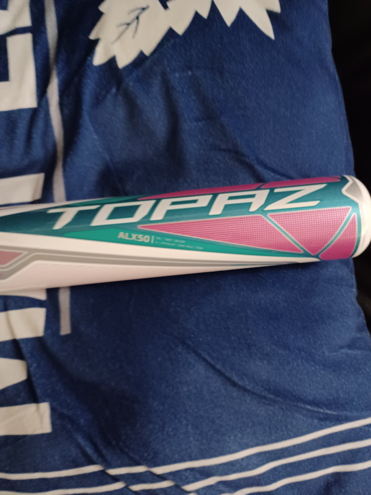 Easton baseball bat 🧡
