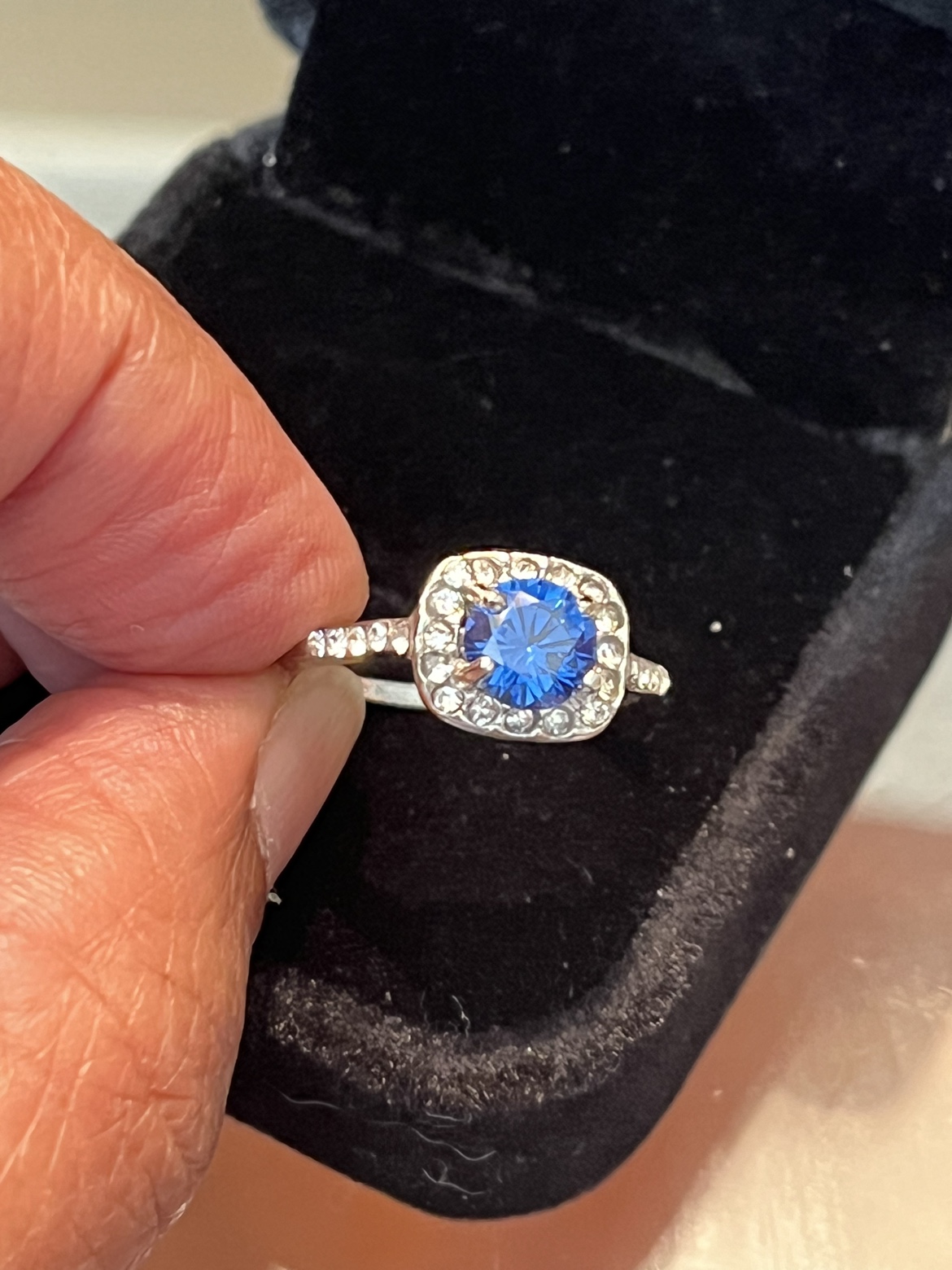 Gorgeous silver filled, gold plated zirconia ring - photo 5