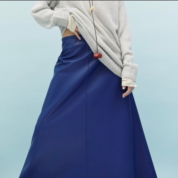 NWT ZARA VEGAN LEATHER SKIRT - photo 2