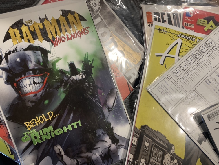 Comic Books Collectors X 45 image indicator(2)