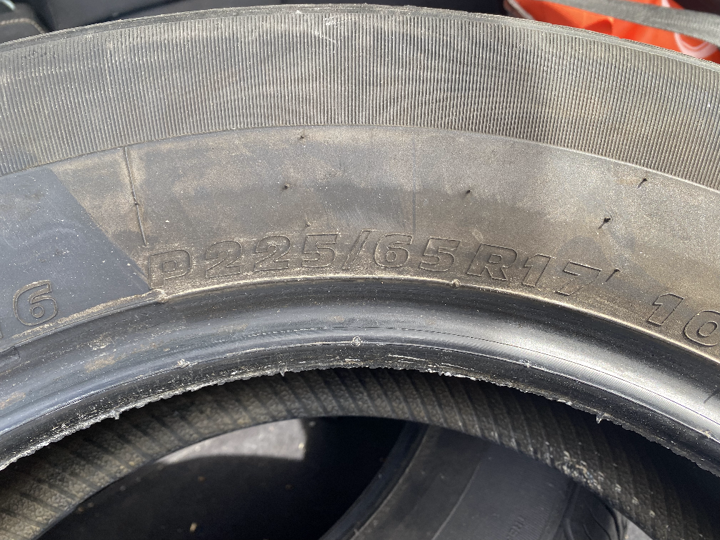 225-65-R17 tires Kumho Solus (2) - photo 5