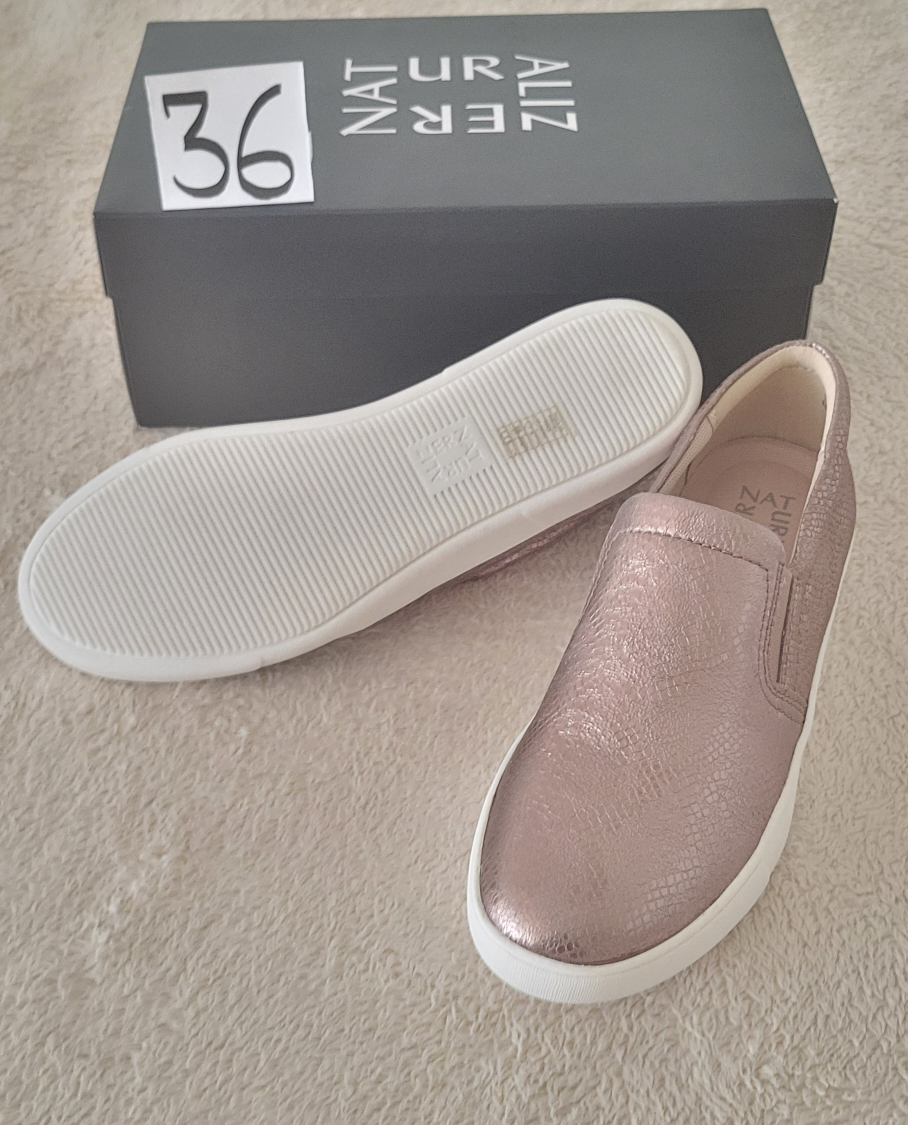 Naturalizer Women's Shoes image indicator(4)