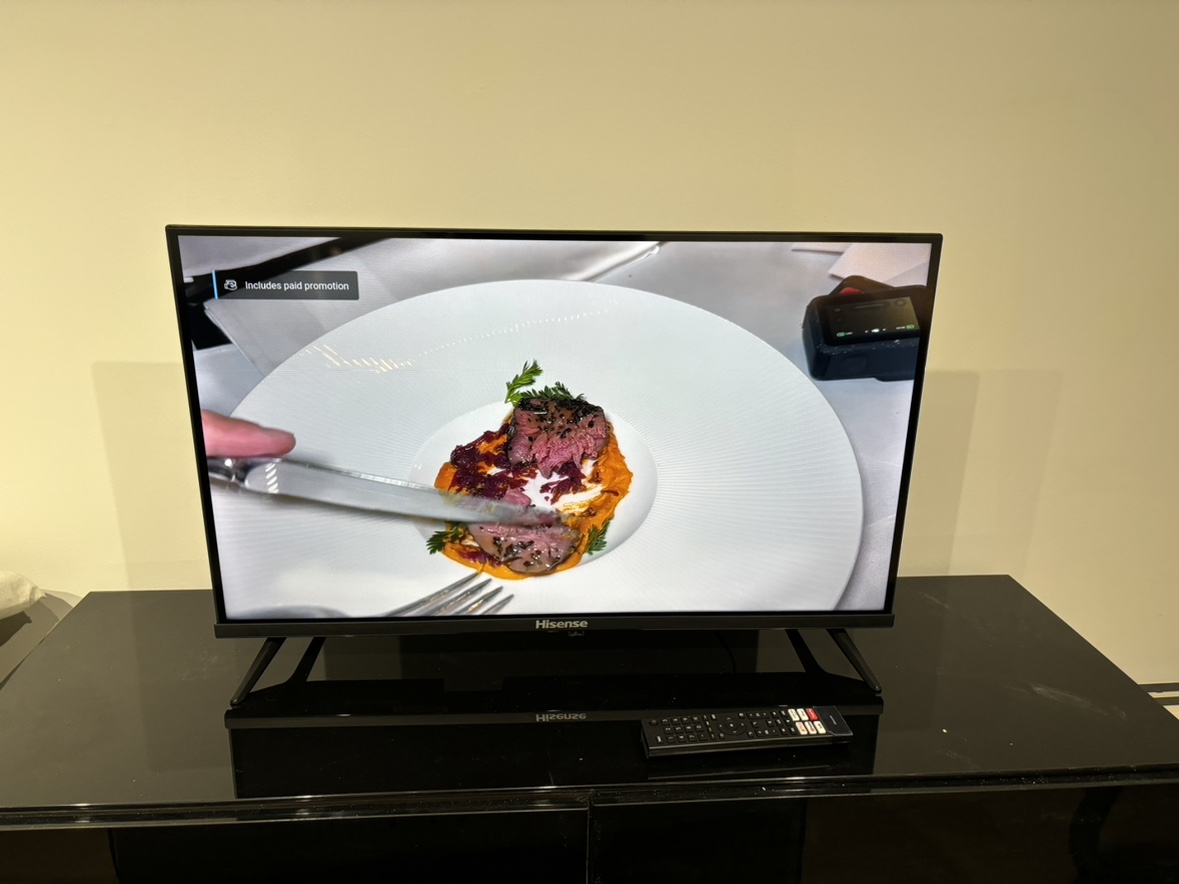 Hisense 32” led tv a4