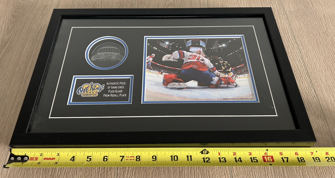 The frame with authentic from Edmonton Oil Kings final season image indicator(6)