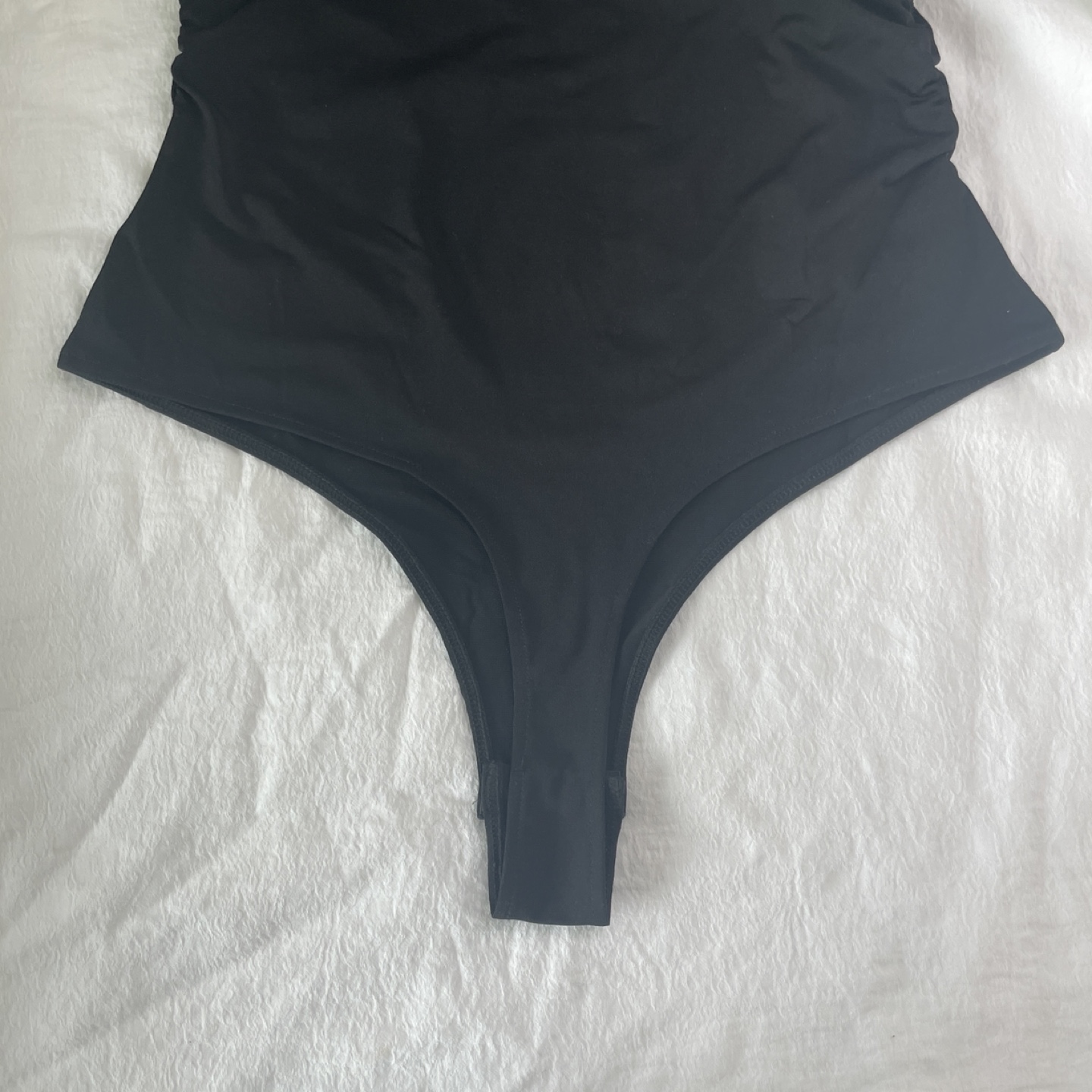 H&M Asymmetrical off-the-shoulder bodysuit (Small) image indicator(9)