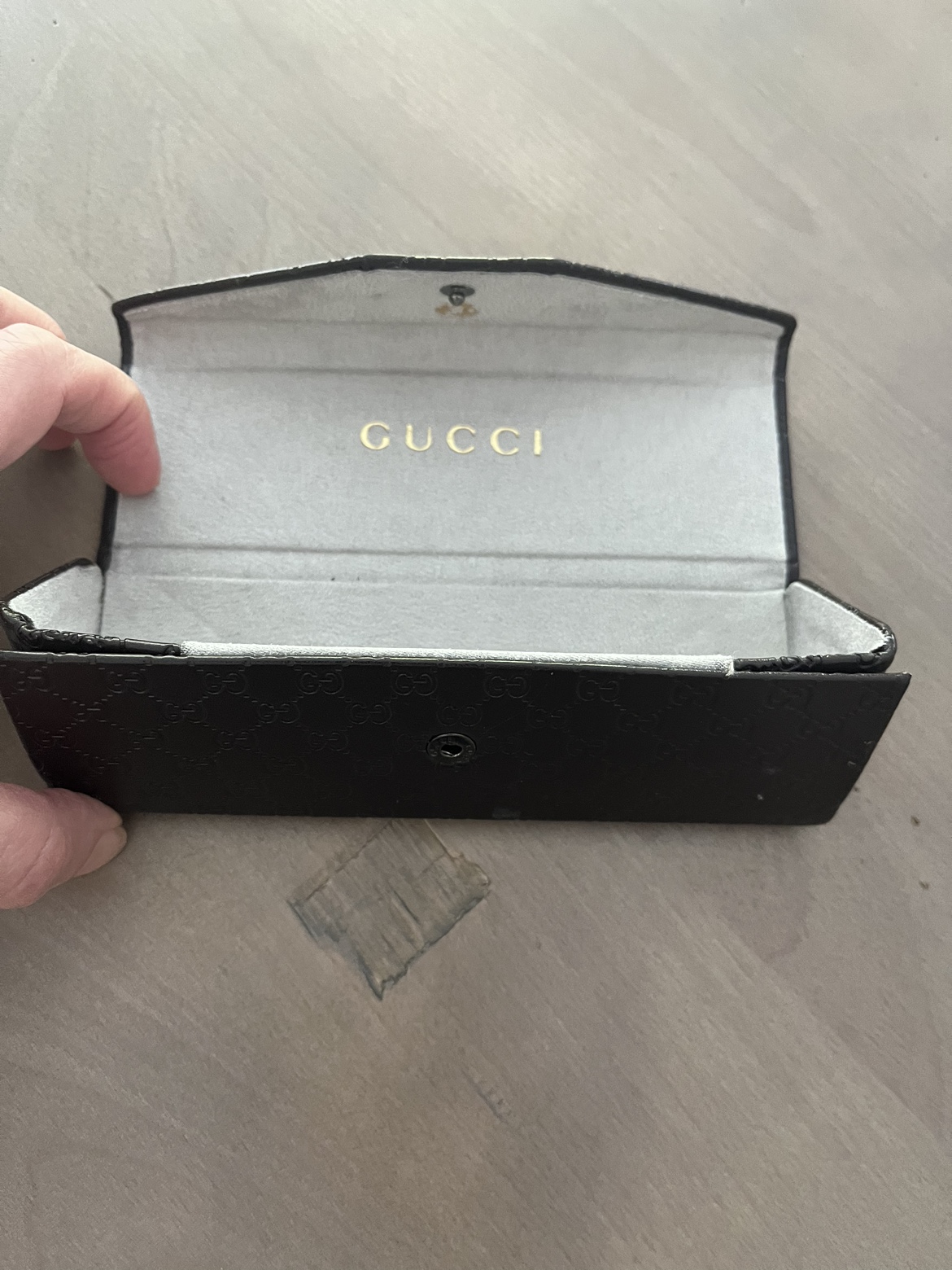 Gucci Eyeglass Case - photo 2