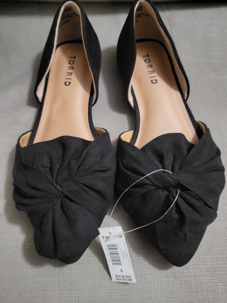 Torrid Size 6 flats thumbnail