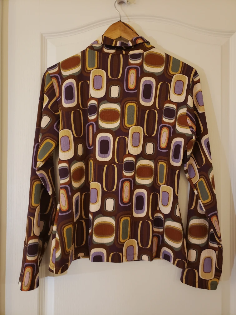 Blouse/top - long sleeve image indicator(2)